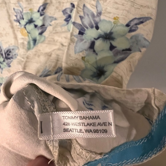 Tommy Bahama Silk Shirt Men’s Large Floral Button Up Short Sleeve Polo - Picture 6 of 9